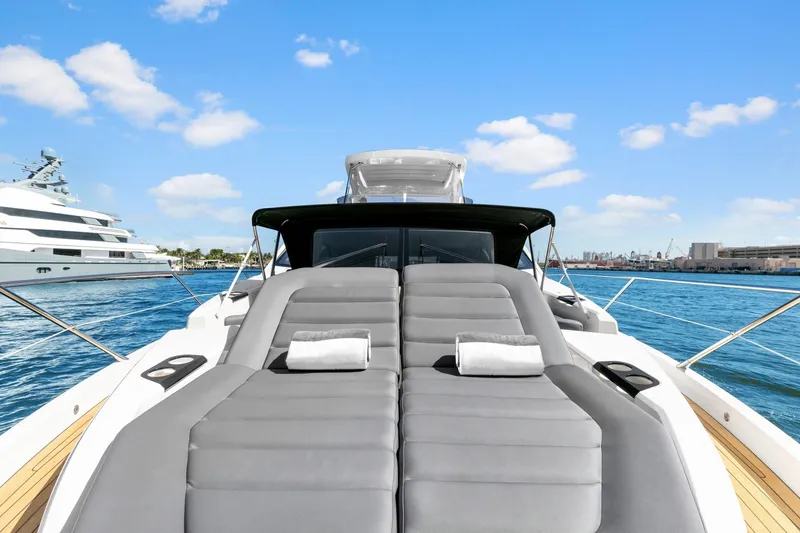 Slide: The Image of Sunseeker 66 Manhattan 2020 - 6782038