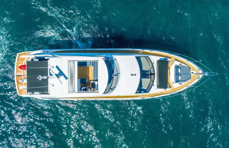 Slide: The Image of Sunseeker 66 Manhattan 2020 - 6781972