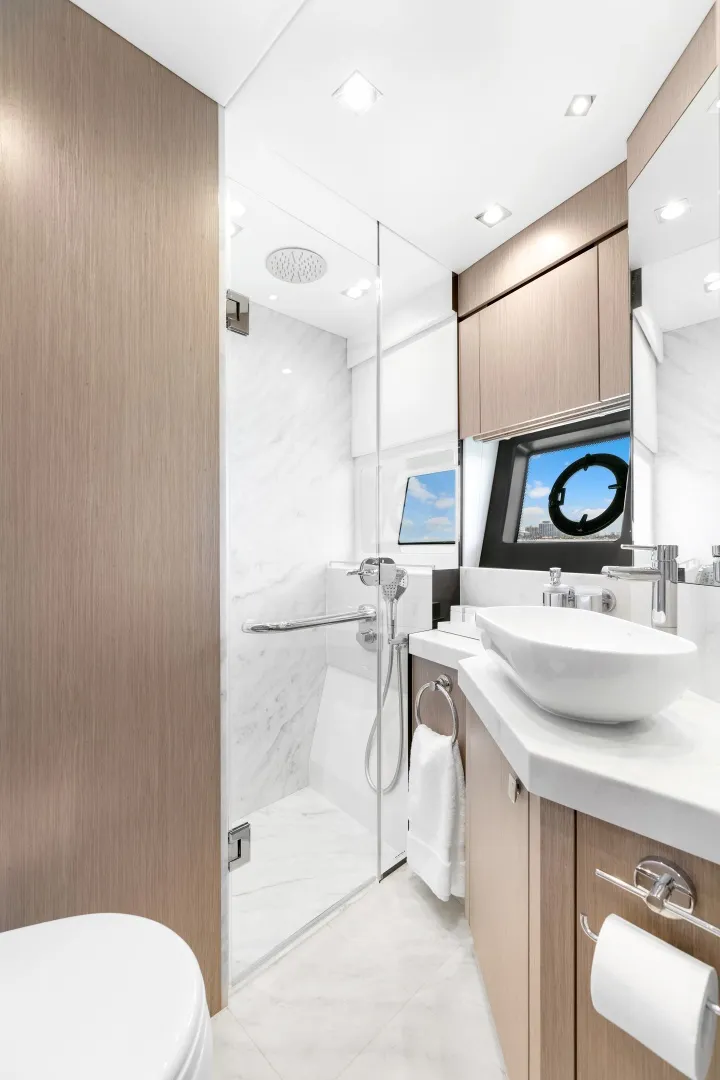 Slide: The Image of Sunseeker 66 Manhattan 2020 - 6782022
