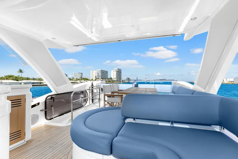Slide: The Image of Sunseeker 66 Manhattan 2020 - 6782088