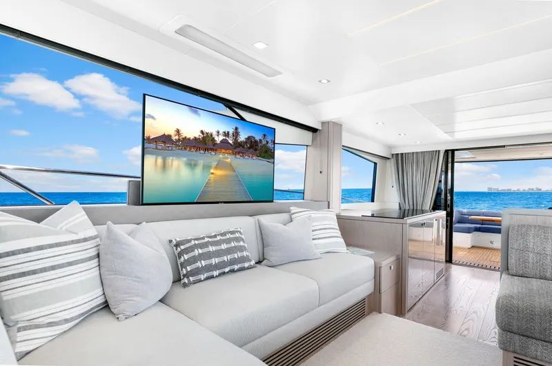 Slide: The Image of Sunseeker 66 Manhattan 2020 - 6782060