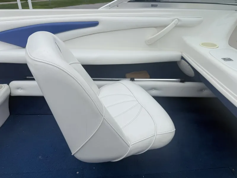 Slide: The Image of Sea Ray 185 1997 - 6782718