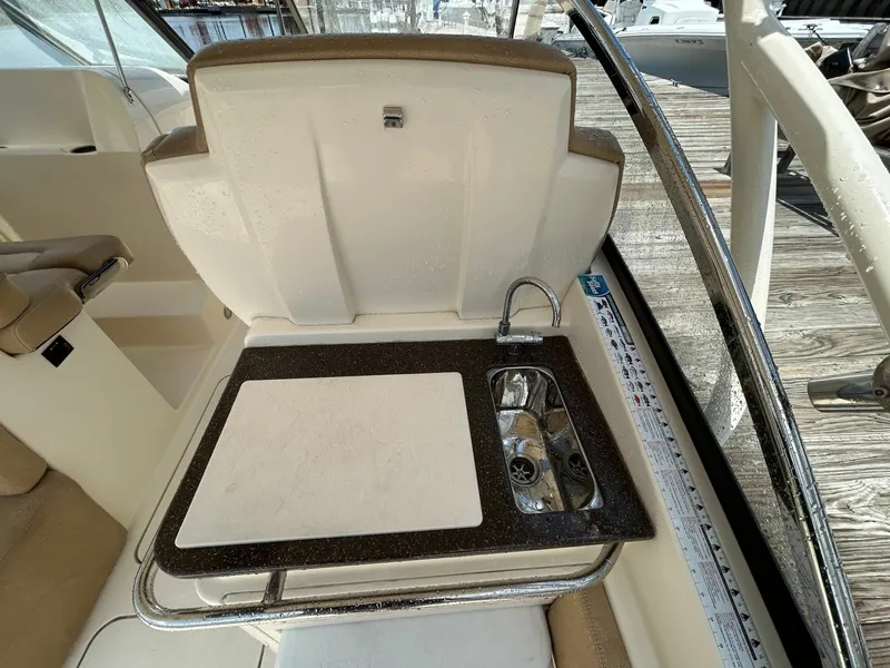 Slide: The Image of Scout 255 Dorado 2018 - 6787484