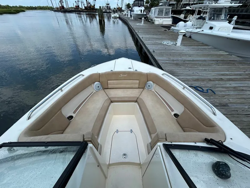 Slide: The Image of Scout 255 Dorado 2018 - 6787469
