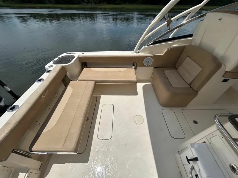 Slide: The Image of Scout 255 Dorado 2018 - 6787491