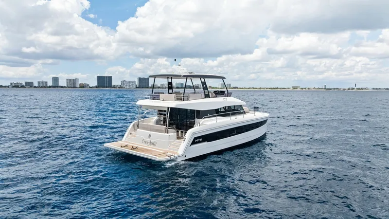 Slide: The Image of Fountaine Pajot MY6 2024 - 7163934