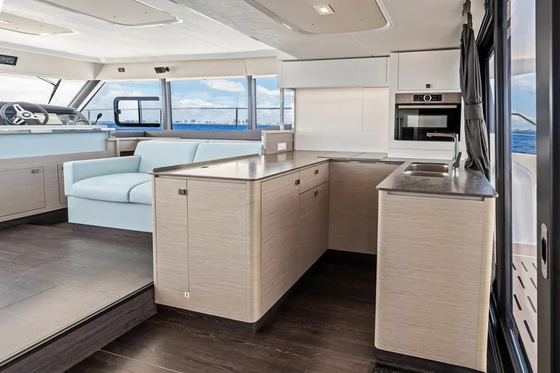 Slide: The Image of Fountaine Pajot MY6 2024 - 7163971