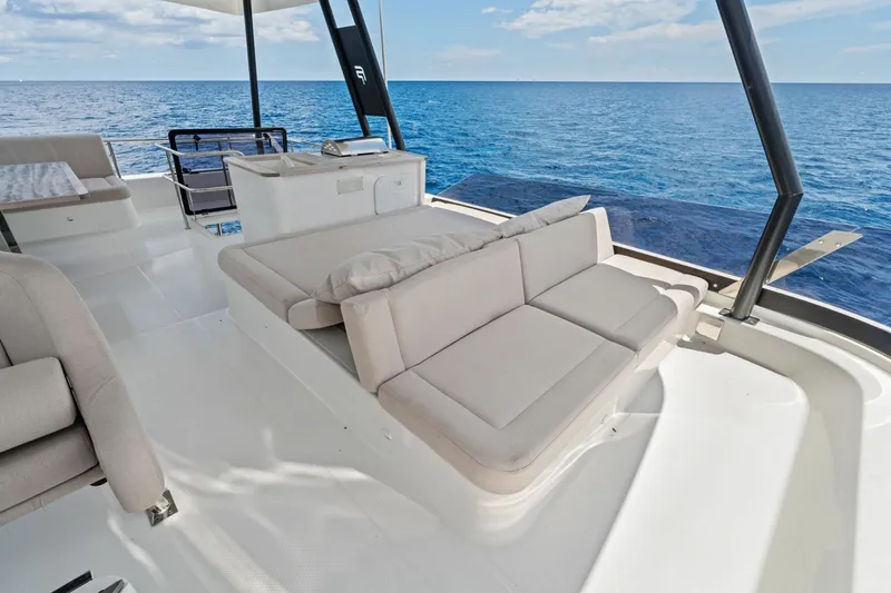 Slide: The Image of Fountaine Pajot MY6 2024 - 7163958