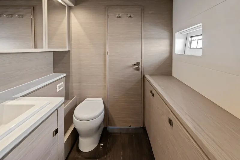 Slide: The Image of Fountaine Pajot MY6 2024 - 7163990