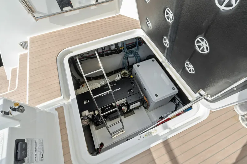 Slide: The Image of Fountaine Pajot MY6 2024 - 7164002