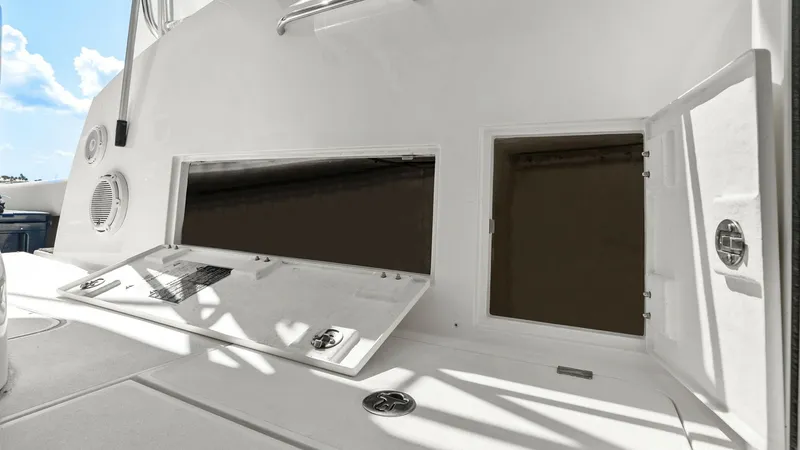 Slide: The Image of 50-web-or-mls-VV100831 - 6845887