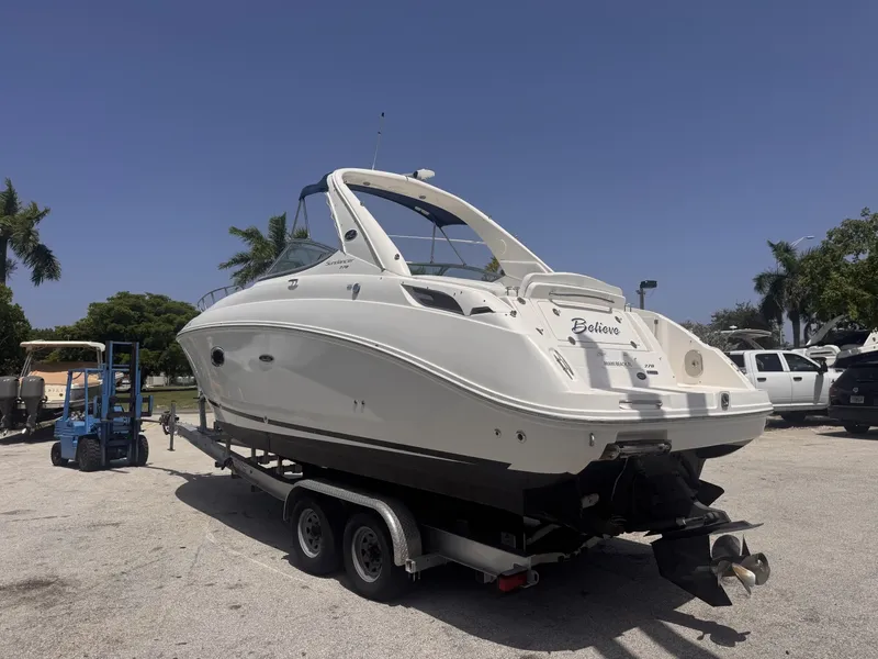 Slide: The Image of Sea Ray 270 Sundancer 2009 - 6789190