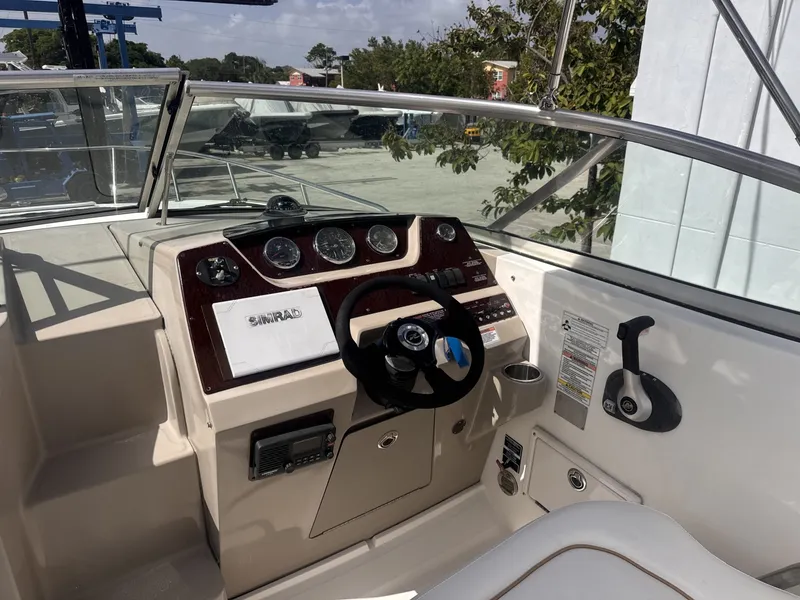 Slide: The Image of Sea Ray 270 Sundancer 2009 - 6789196