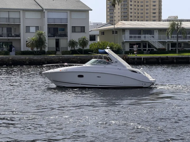 Slide: The Image of Sea Ray 270 Sundancer 2009 - 6789183