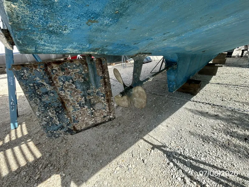 Slide: The Image of 36' Monk running gear - 6798028