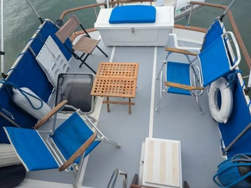 Slide: The Image of 36' Monk trunk cabin aft1 - 6798066