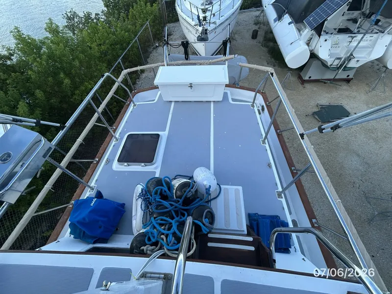 Slide: The Image of 36' Monk trunk cabin aft2 - 6798065