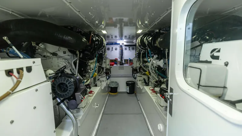 Slide: The Image of 2021 65 Hatteras GT On the DL Engine Room (12) - 7403484