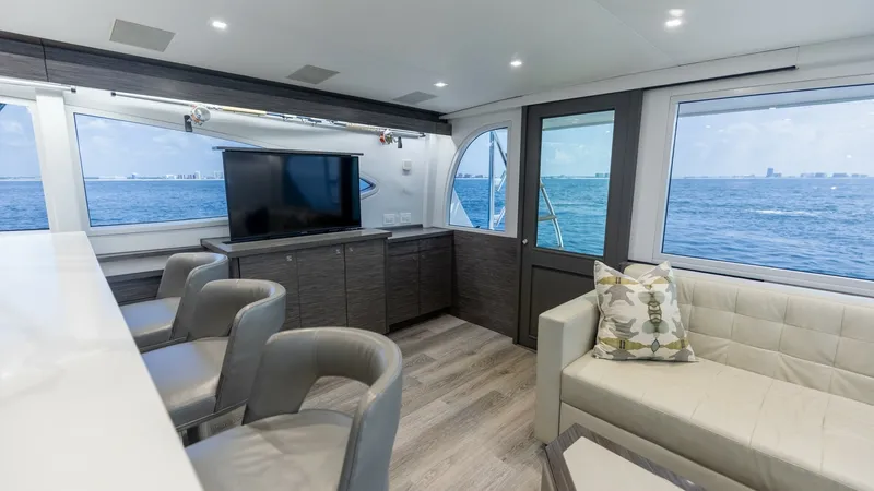 Slide: The Image of 2021 65 Hatteras GT On the DL Salon-Galley (1) - 7403417