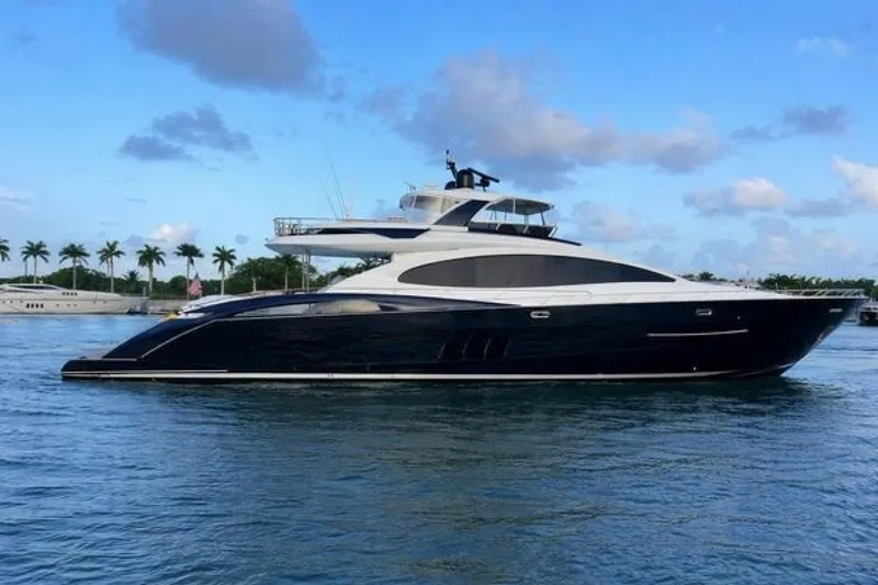 Slide: The Image of Lazzara LSX 95 Flybridge 2012 - 6797262