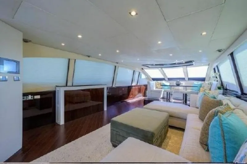 Slide: The Image of Lazzara LSX 95 Flybridge 2012 - 6797214