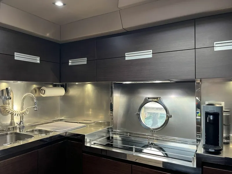 Slide: The Image of Azimut 62S 2008 - 6797289