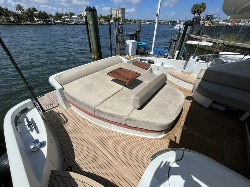 Slide: The Image of Azimut 62S 2008 - 6797274