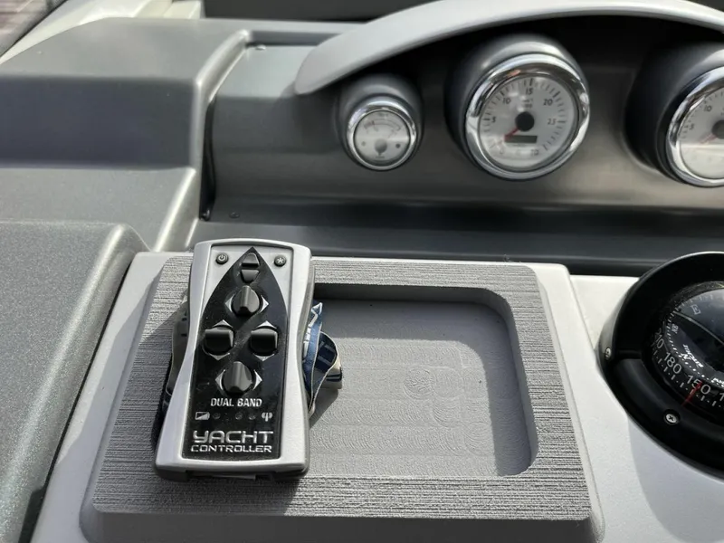 Slide: The Image of Azimut 62S 2008 - 6797283