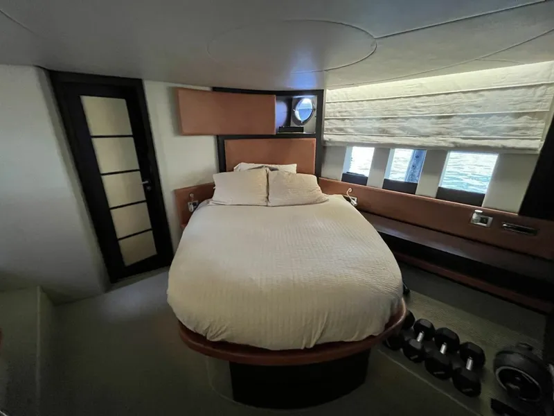 Slide: The Image of Azimut 62S 2008 - 6797293