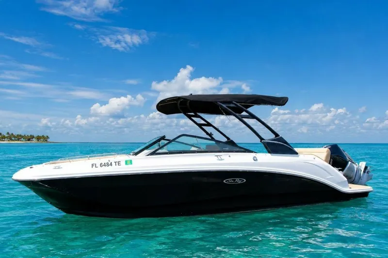The Image of Sea Ray SLX 250 2022 - undefined