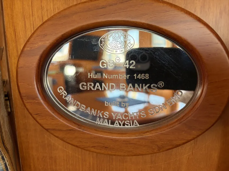 Slide: The Image of Grand Banks 42 2001 - 6797783