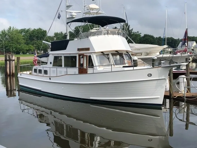 The Image of Grand Banks 42 2001 - 6797688