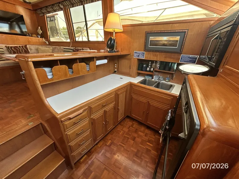 Slide: The Image of 42' Ocean Alexander galley3 - 6821785