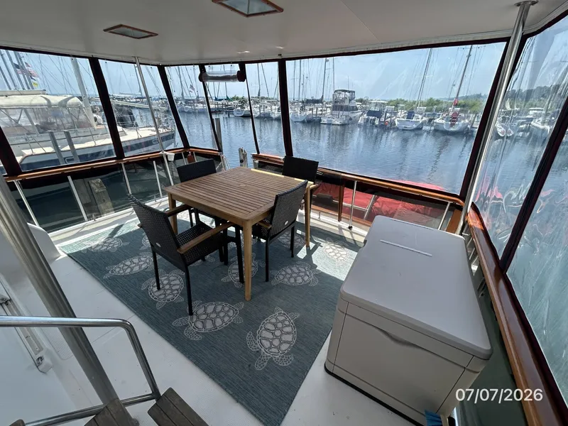 Slide: The Image of 42' Ocean Alexander sundeck1 - 6821832