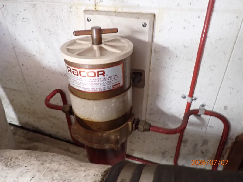 Slide: The Image of 42' Ocean Alexander starboard Racor fuel filter - 6821828