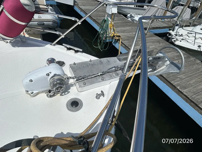 Slide: The Image of 42' Ocean Alexander anchor windlass1 - 6821752