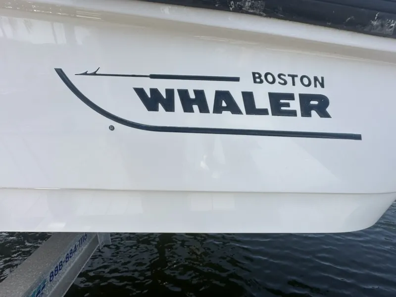 Slide: The Image of Boston Whaler 230 Dauntless 2012 - 6821572