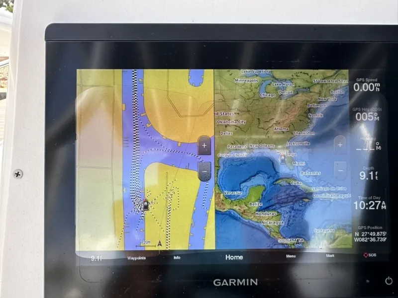 Slide: The Image of Boston Whaler 230 Dauntless 2012 - 6821556