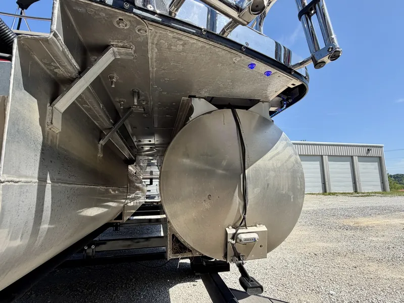 Slide: The Image of Harris Solstice DC 230 SLDH Tritoon 2019 - 6821916