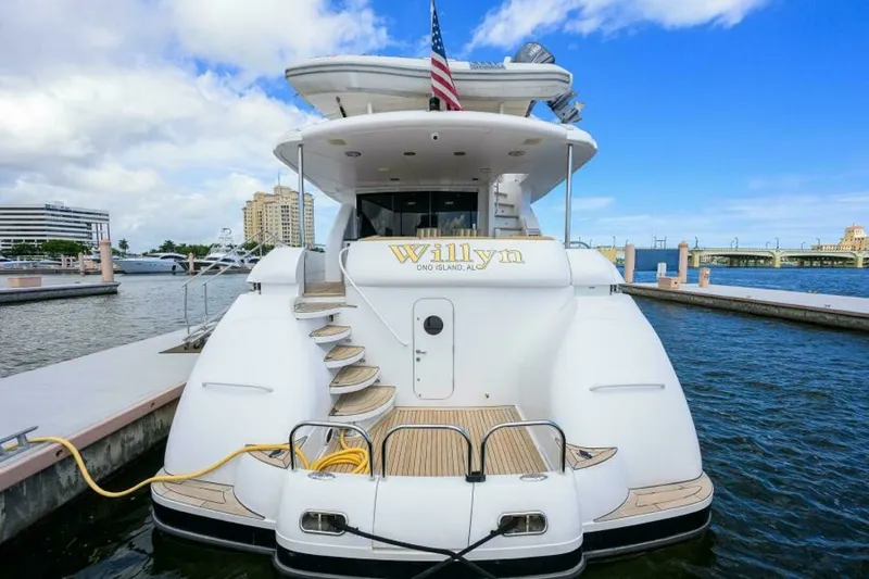 Slide: The Image of Lazzara 80 WILLYN - Transom 2007 Lazzara 80 Flybridge Motoryacht WILLYN - 7656596