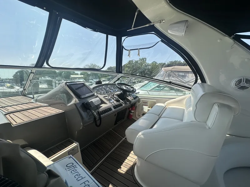 Slide: The Image of Cruisers 370 Express 2006 - 6826468