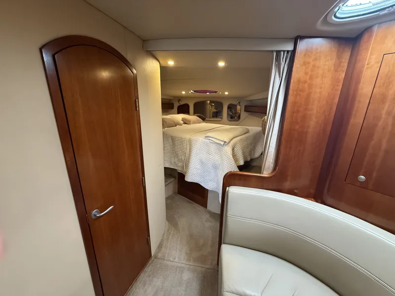 Slide: The Image of Cruisers 370 Express 2006 - 6823664