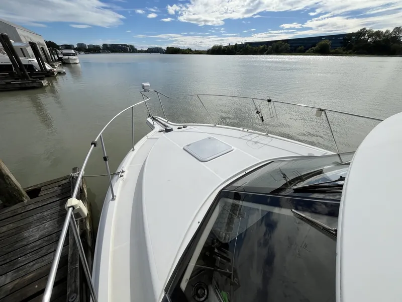 Slide: The Image of Carver Yachts 326 2000 - 6837477