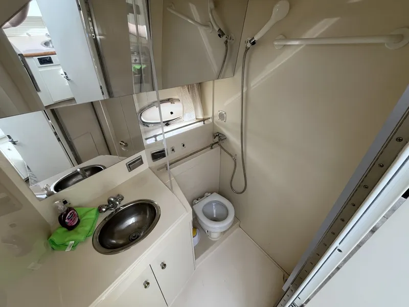 Slide: The Image of Carver Yachts 326 2000 - 6837480