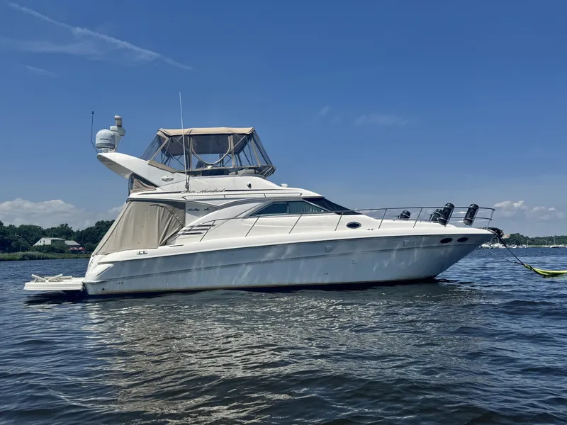 Slide: The Image of Sea Ray 400 Sedan Bridge 2001 - 6824331