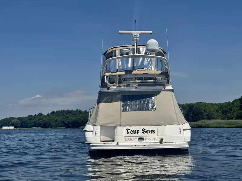 Slide: The Image of Sea Ray 400 Sedan Bridge 2001 - 6824328