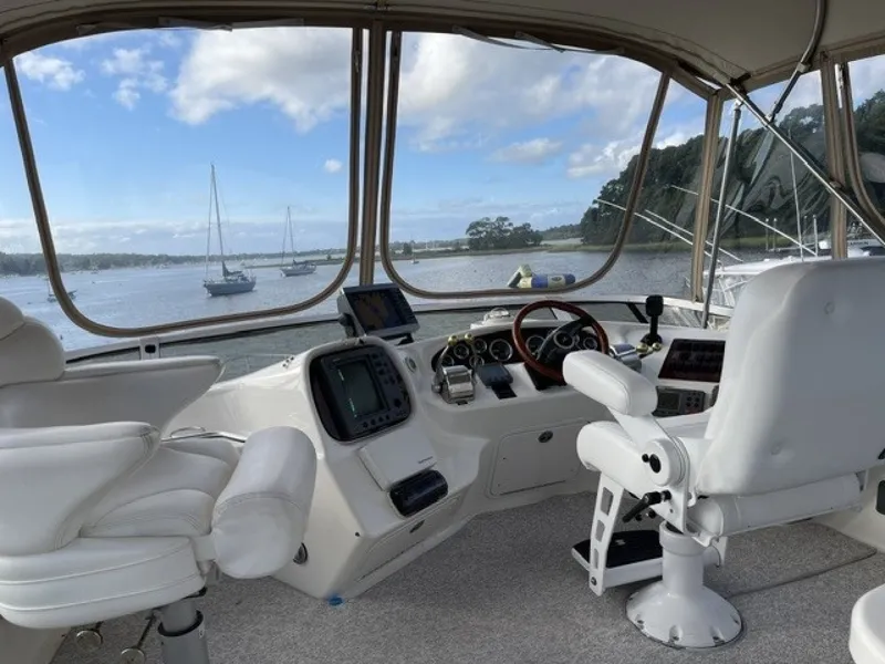 Slide: The Image of Sea Ray 400 Sedan Bridge 2001 - 6824332