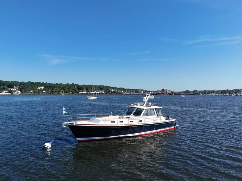 Slide: The Image of Grand Banks Eastbay HX 2001 - 6825563