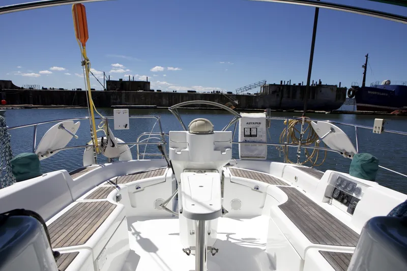 Slide: The Image of Beneteau 423 2005 - 6827138