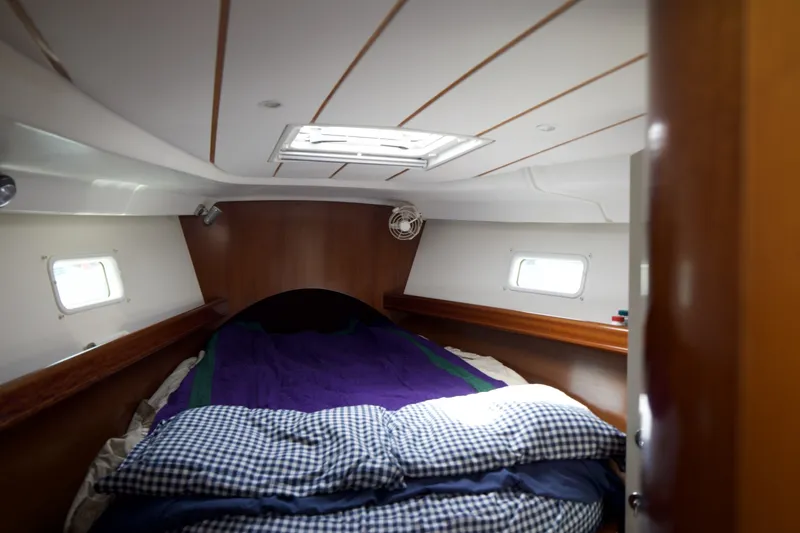 Slide: The Image of Beneteau 423 2005 - 6827175